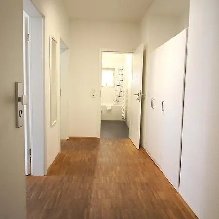 Top Location - With Smart Tv & Netflix